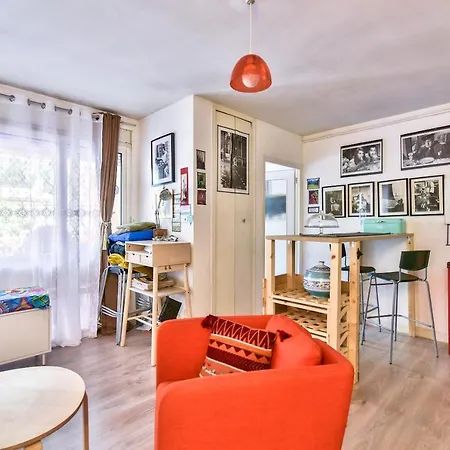 Studio With Terrace And Parking*toulouse* アパート